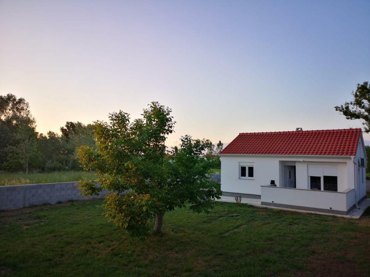 Holiday Home Visnja Nin Zewnętrze zdjęcie